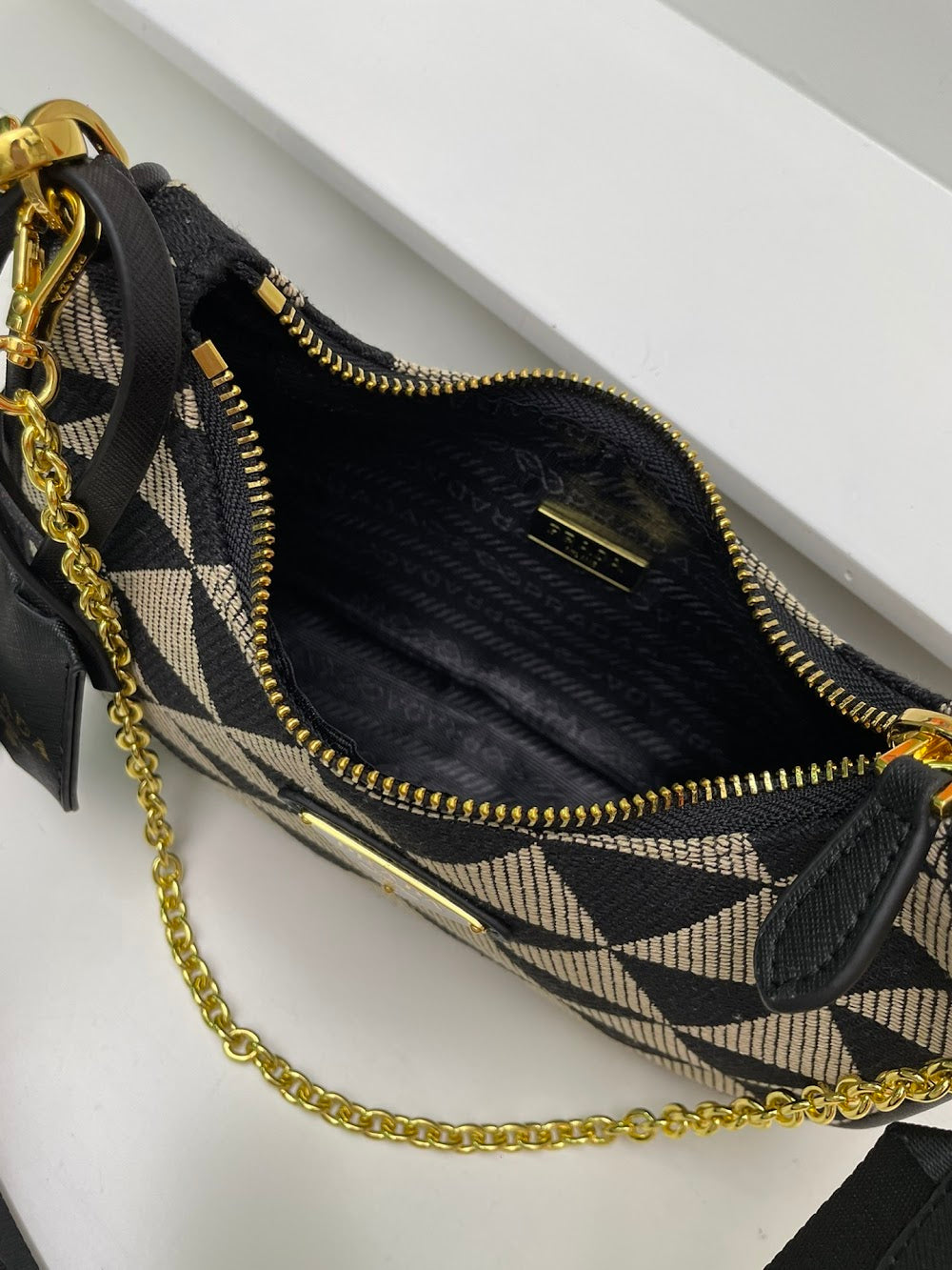 Ezyycart Bags pradn Luxury Bag --73147