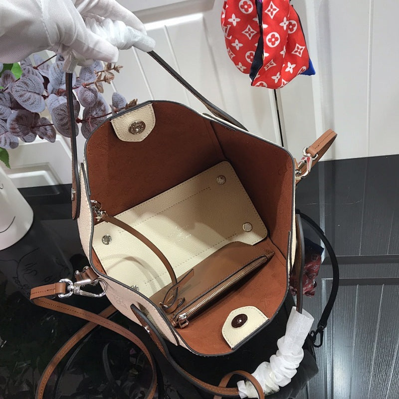 Anum Bags ln Luxury Bag --56786