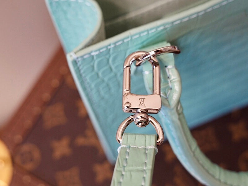 Anum Bags ln Luxury Bag --60267