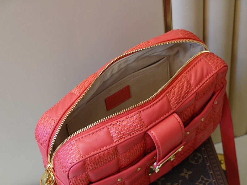 Anum Bags ln Luxury Bag --60249
