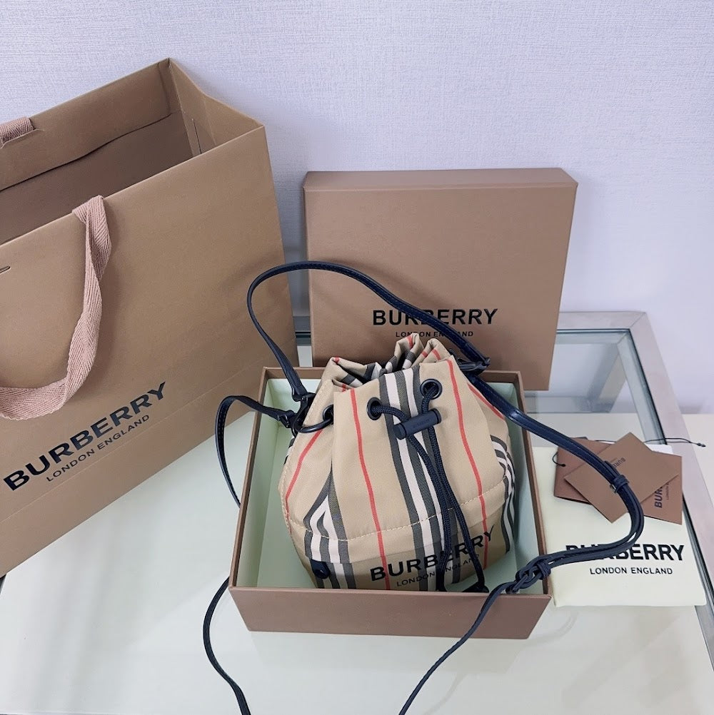 Ezyycart Bags Burberryn Luxury Bag --91627