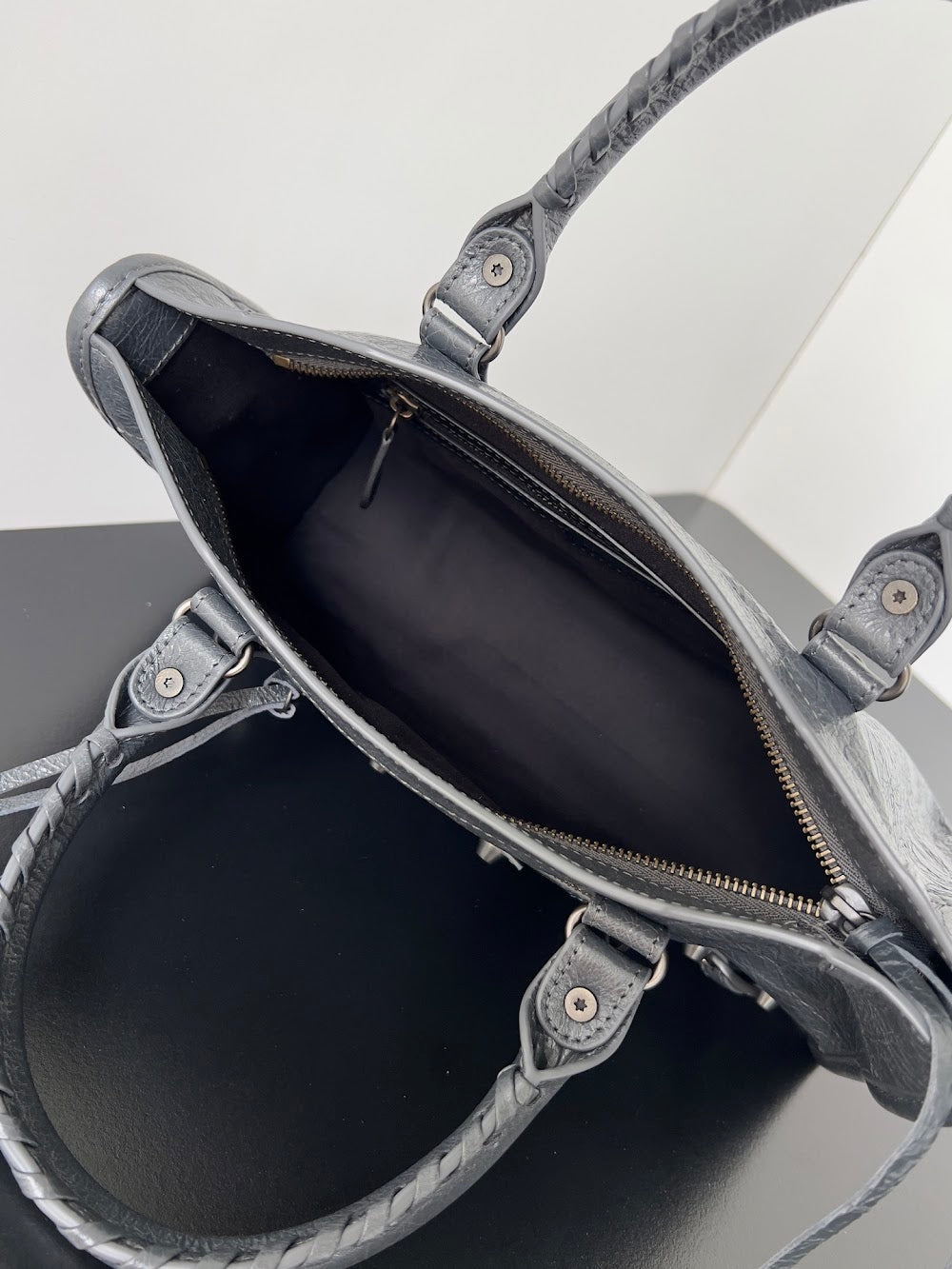 Ezyycart Bags Balenciaga Luxury Bag --110642