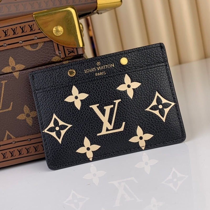 Anum Bags ln Luxury Bag --60966