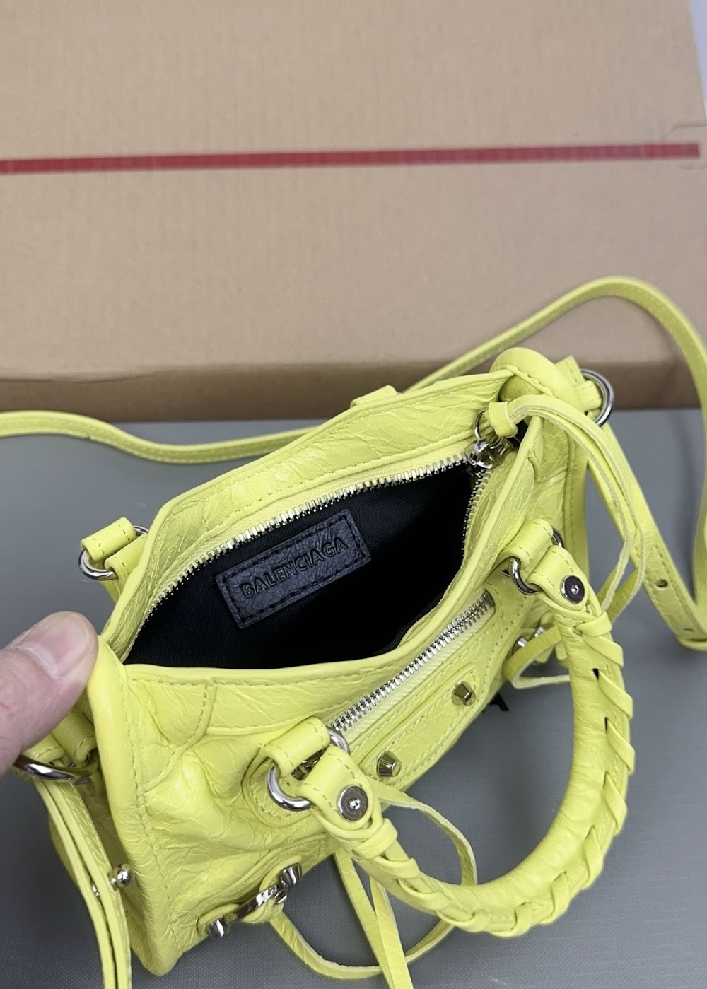 Ezyycart Bags Balenciaga Luxury Bag --110845