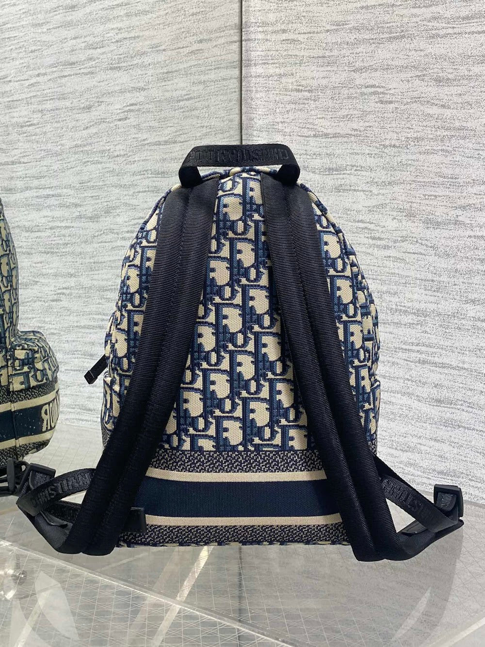 new-luxury-designer-bags-nm16086