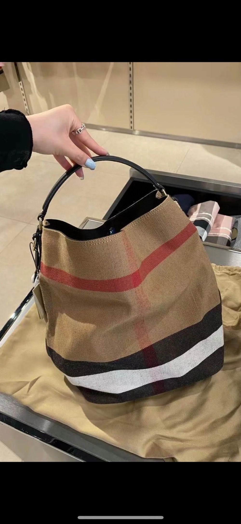 Ezyycart Bags Burberryn Luxury Bag --92809