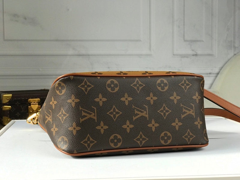 Anum Bags ln Luxury Bag --60672