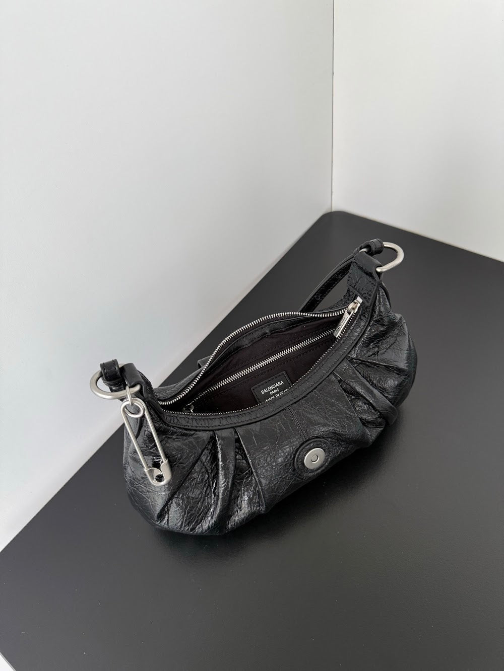 Ezyycart Bags Balenciaga Luxury Bag --111638