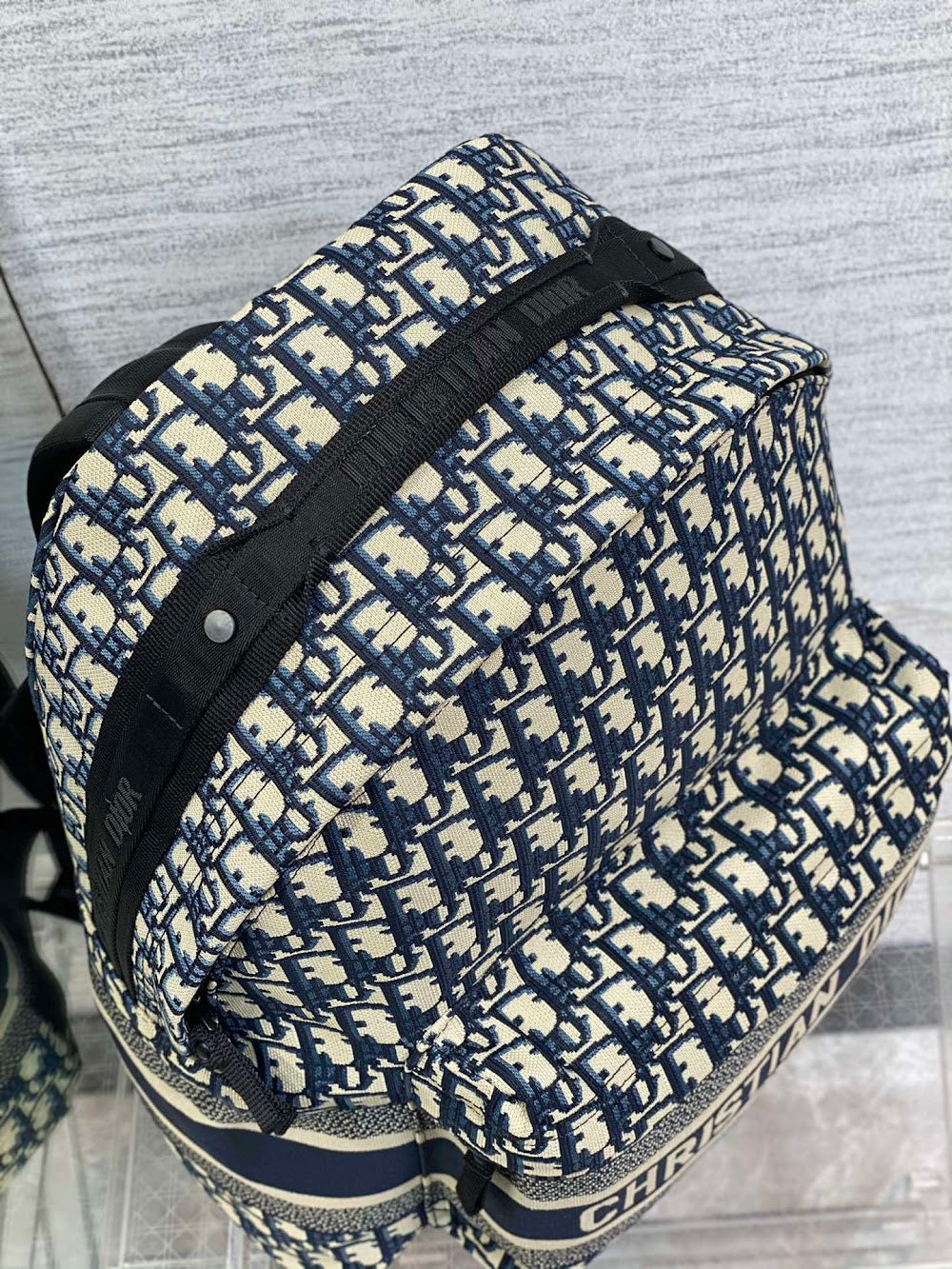 new-luxury-designer-bags-nm16075