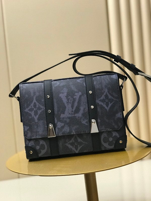 Anum Bags ln Luxury Bag --60032