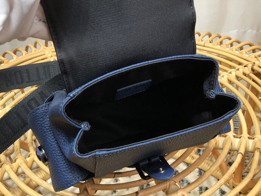 Anum Bags ln Luxury Bag --60210