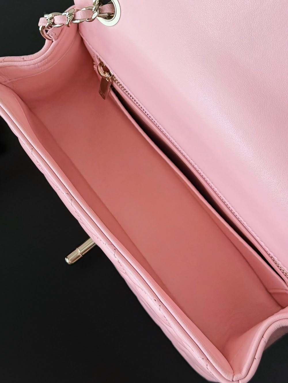 Anum Bags CHn Luxury Bag --114066