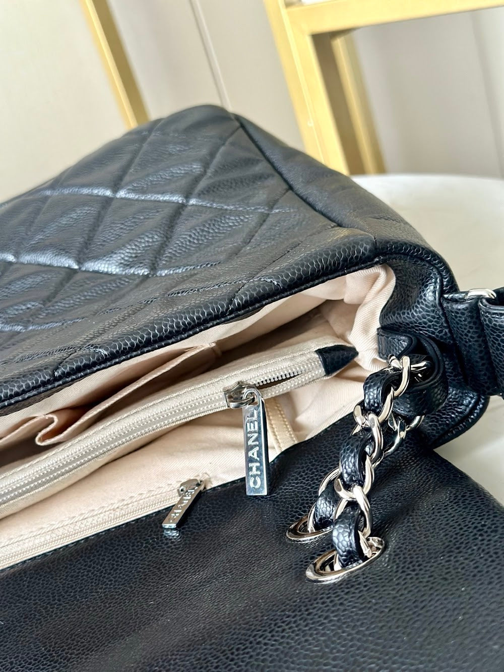 Anum Bags CHn Luxury Bag --112906