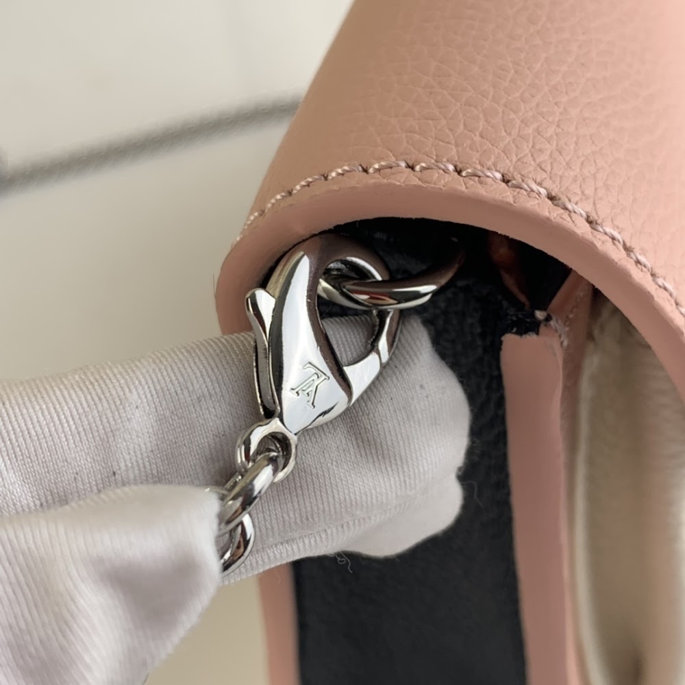 Anum Bags ln Luxury Bag --61015