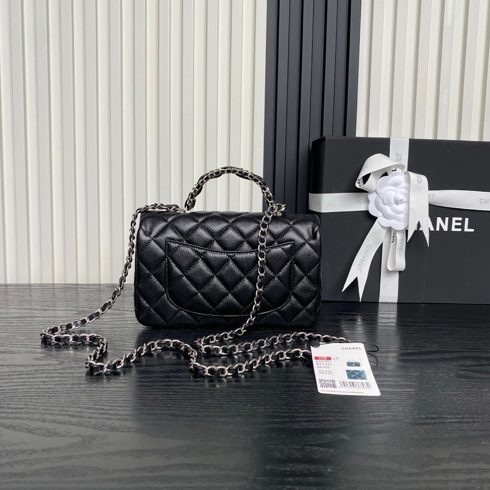 new-luxury-designer-bags-nm20424