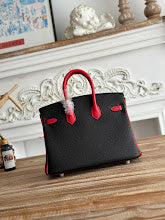 new-luxury-designer-bags-nm11374