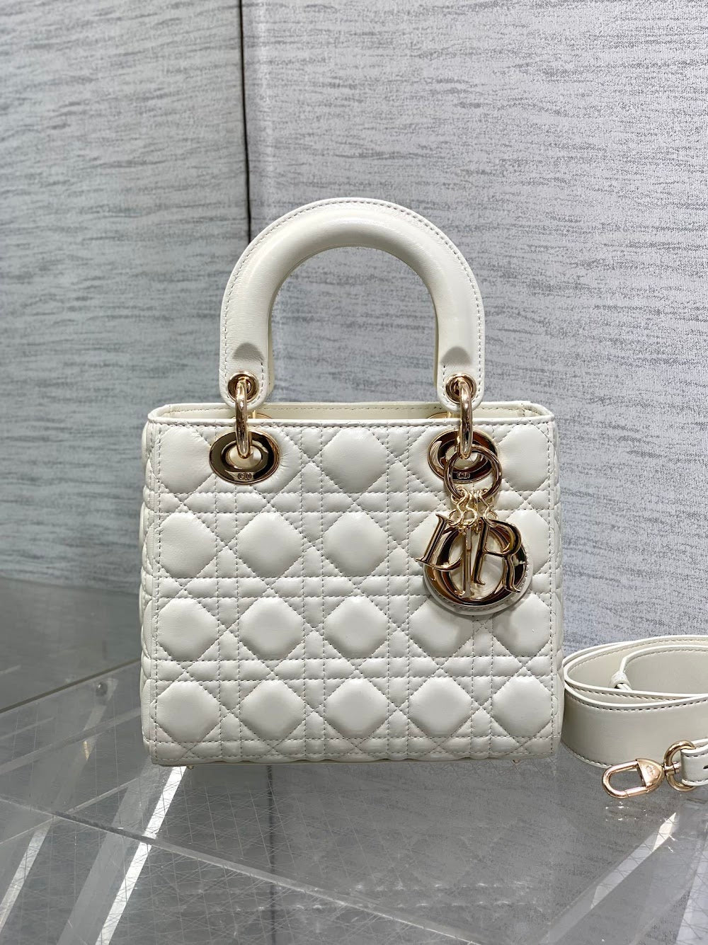 new-designer-premium-bags-nm16323