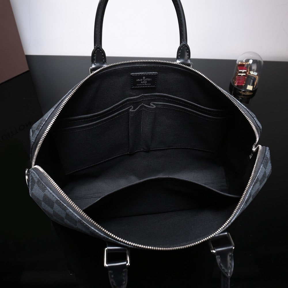 Anum Bags ln Luxury Bag --56978