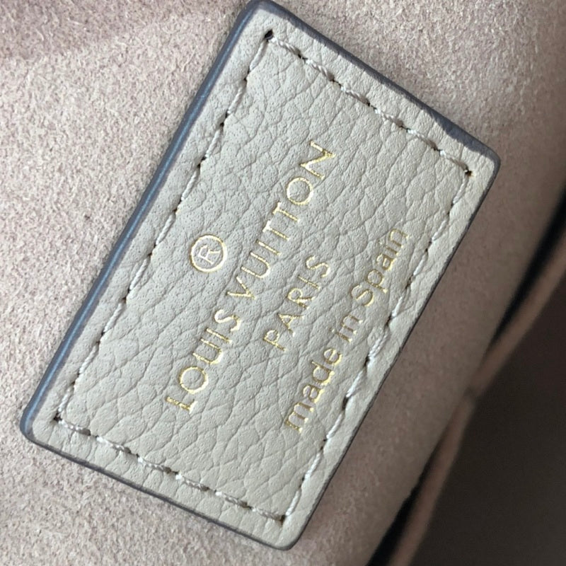 Anum Bags ln Luxury Bag --60038