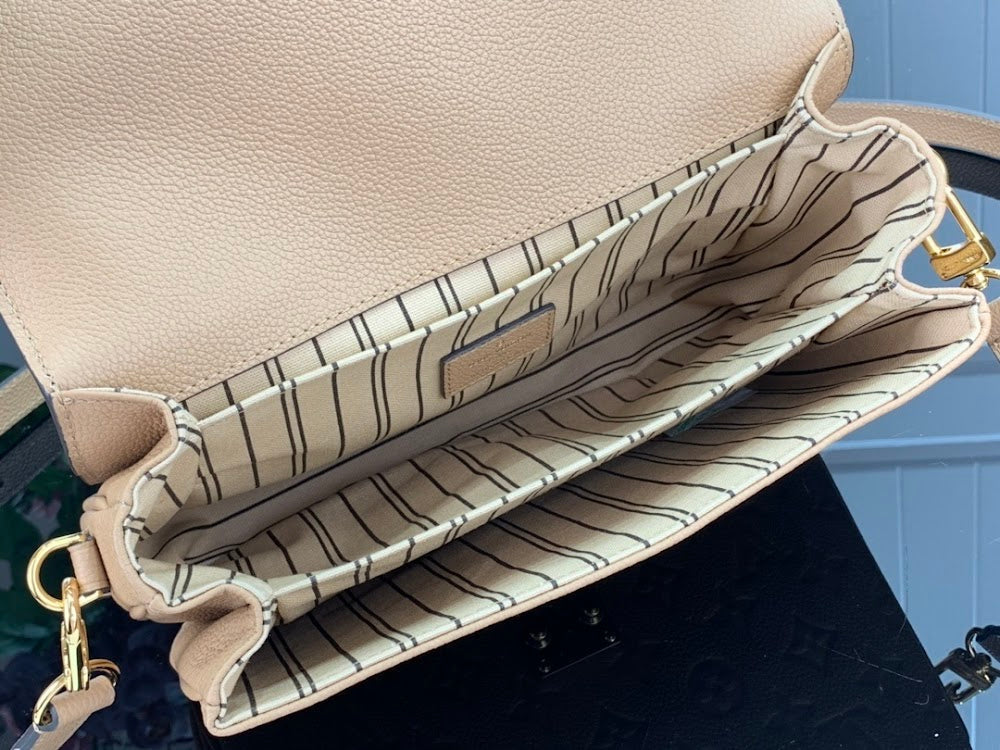Anum Bags ln Luxury Bag --59664