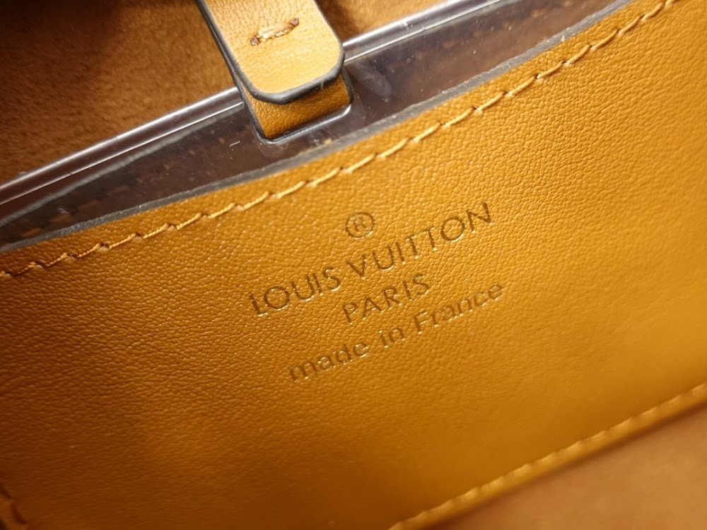 Anum Bags ln Luxury Bag --60264