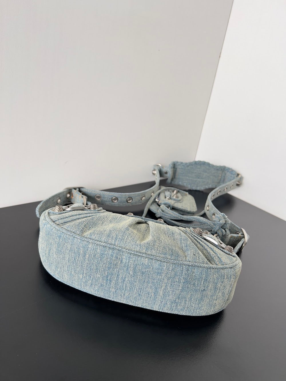 Ezyycart Bags Balenciaga Luxury Bag --111137