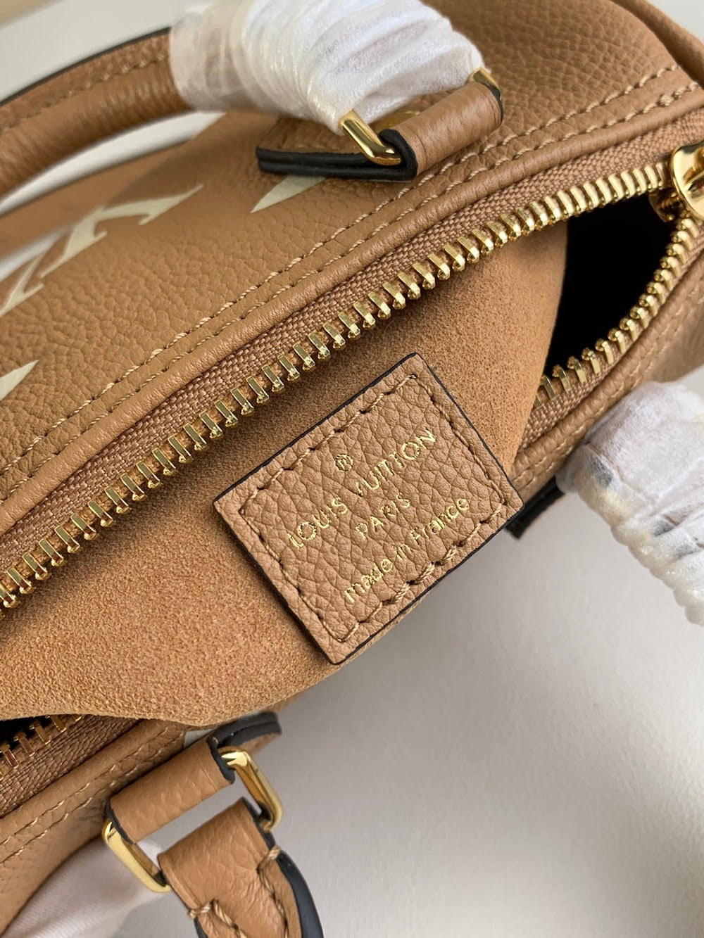 Anum Bags ln Luxury Bag --56497
