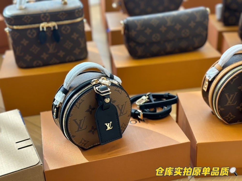 new-luxury-designer-bags-nm17838