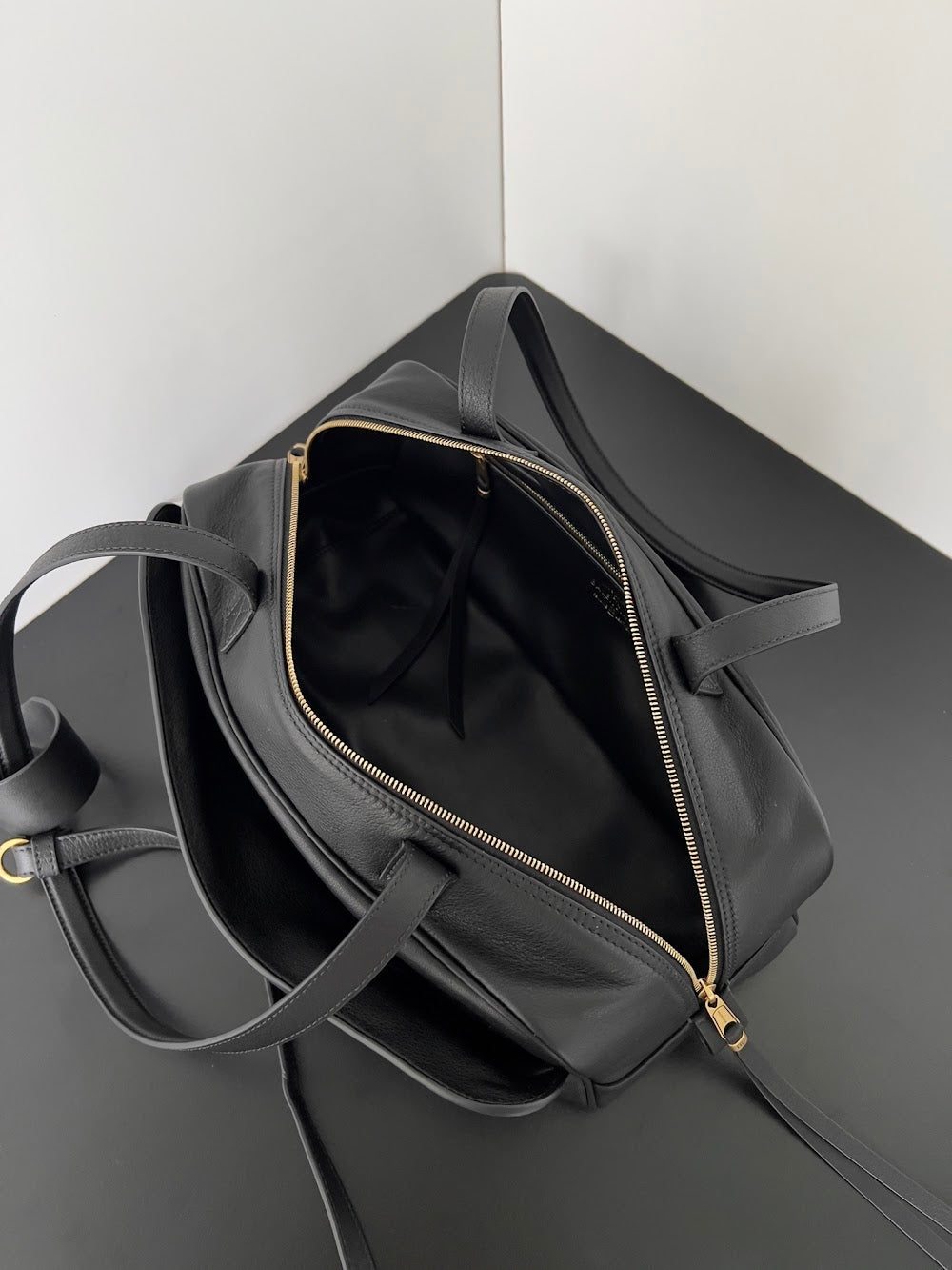 Ezyycart Bags Balenciaga Luxury Bag --111021