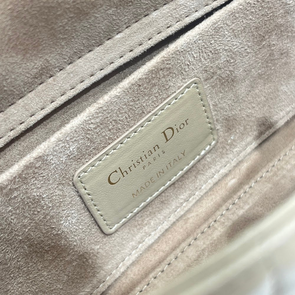 new-designer-premium-bags-nm16161