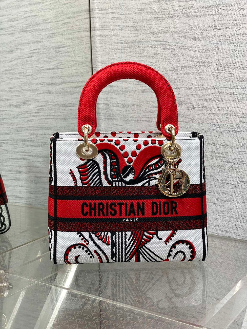 new-luxury-designer-bags-nm16077