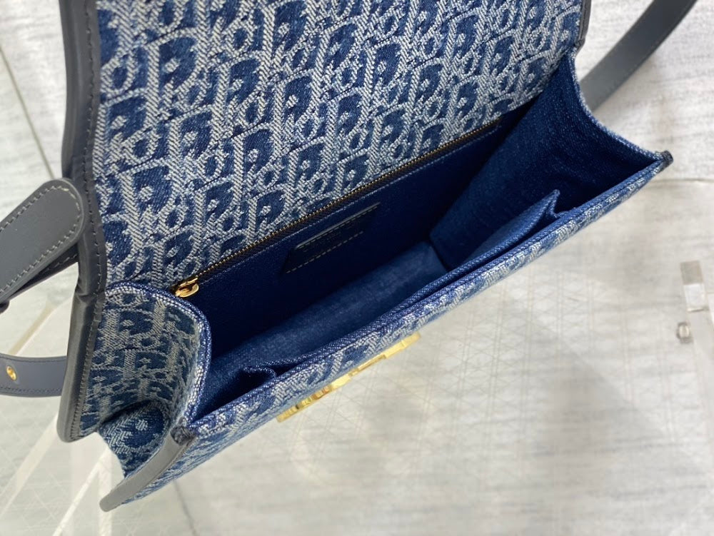 new-luxury-designer-bags-nm16089