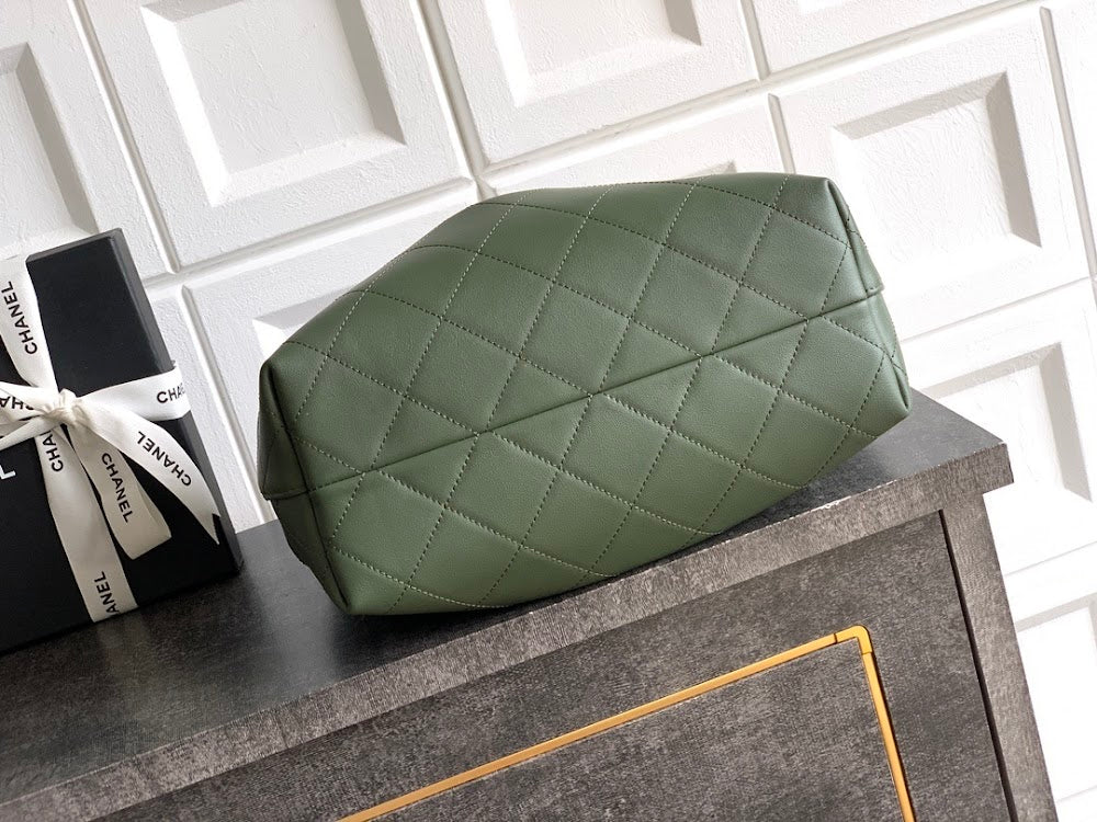new-luxury-designer-bags-nm10282