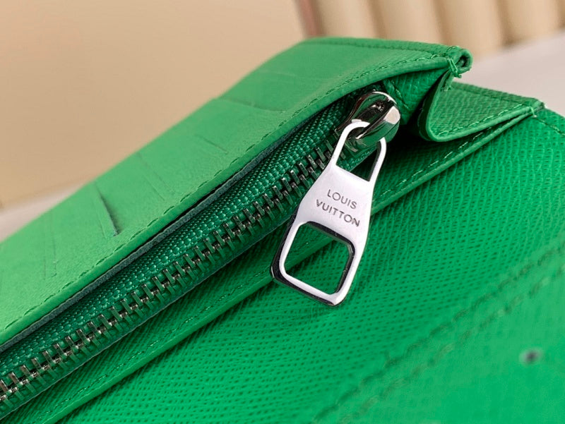 Anum Bags ln Luxury Bag --58761