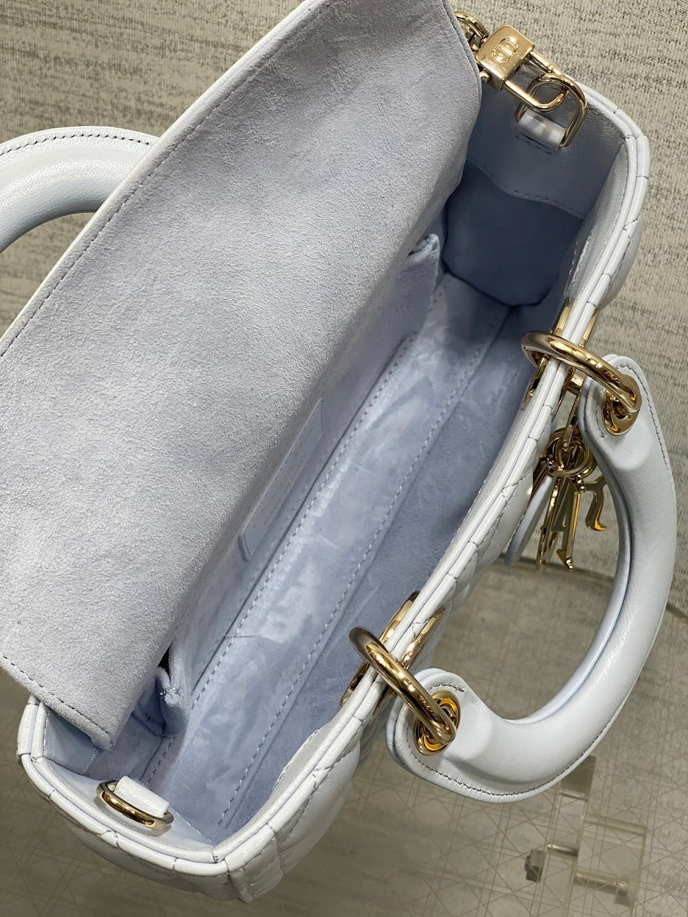 new-designer-premium-bags-nm16358