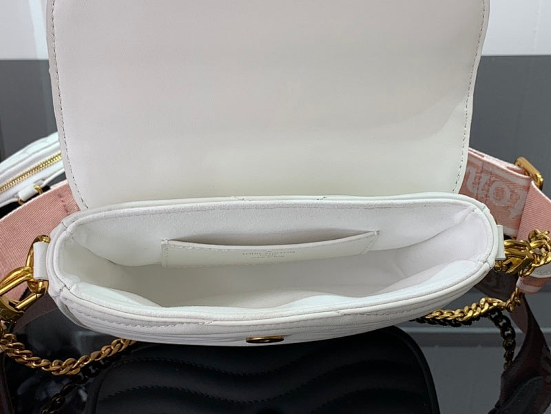 Anum Bags ln Luxury Bag --59648