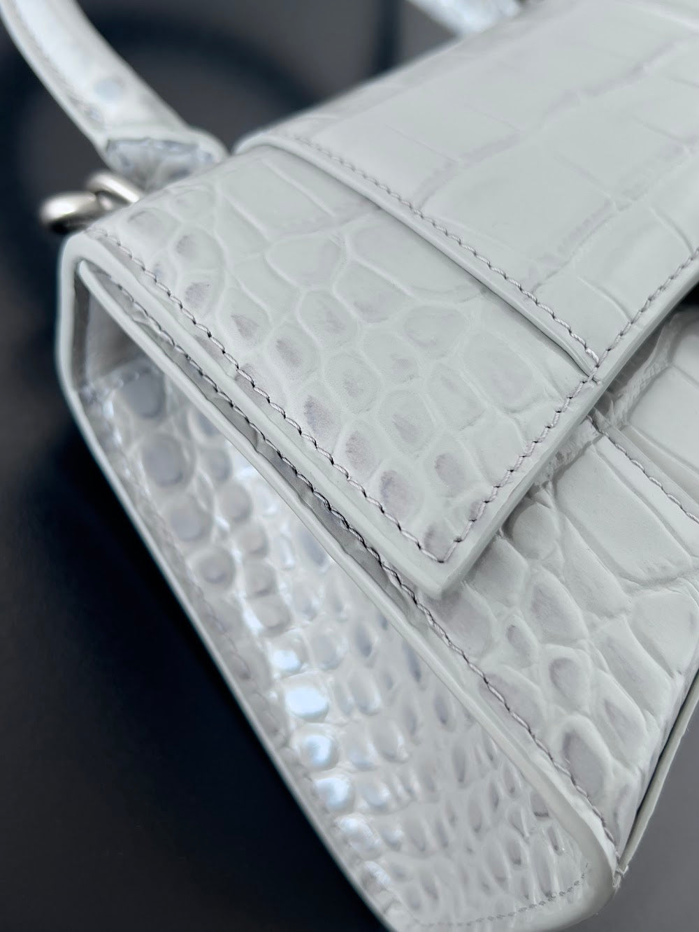 Ezyycart Bags Balenciaga Luxury Bag --111047