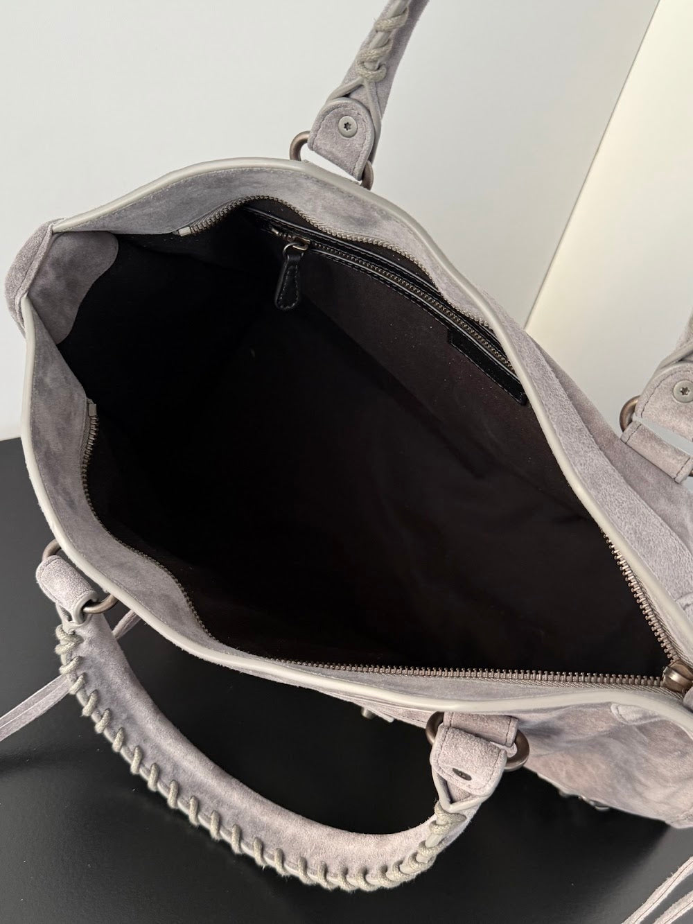 Ezyycart Bags Balenciaga Luxury Bag --111675
