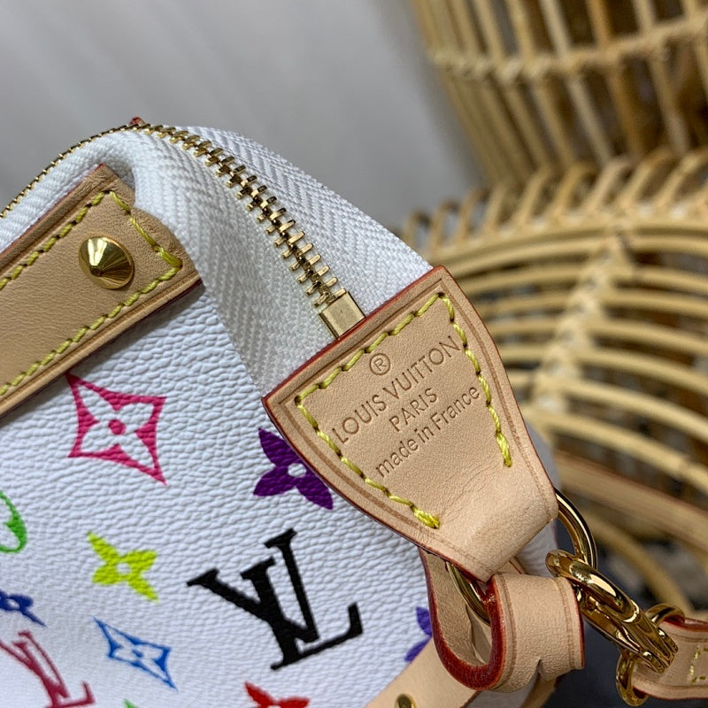 Anum Bags ln Luxury Bag --60000