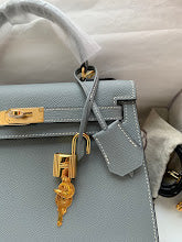 new-luxury-designer-bags-nm11506
