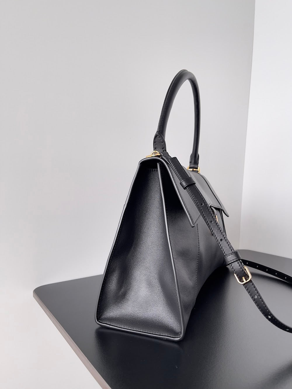 Ezyycart Bags Balenciaga Luxury Bag --111574