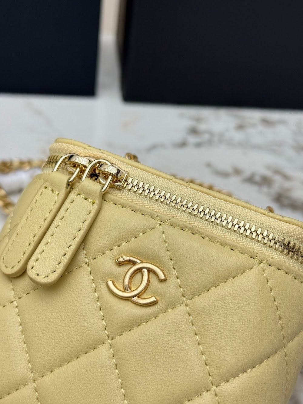 Anum Bags CHn Luxury Bag --113768