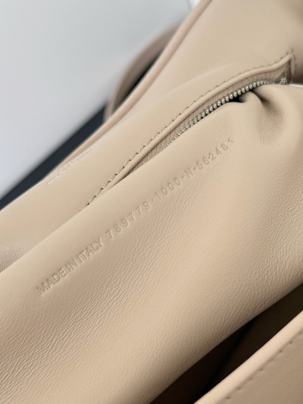 Ezyycart Bags Balenciaga Luxury Bag --111607