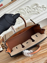new-luxury-designer-bags-nm11330