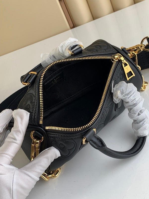 Anum Bags ln Luxury Bag --57799