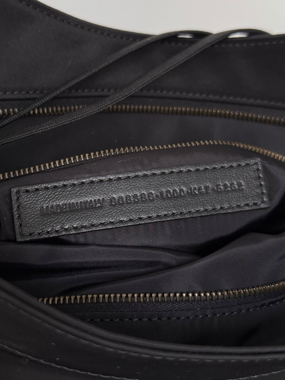 Ezyycart Bags Balenciaga Luxury Bag --111686