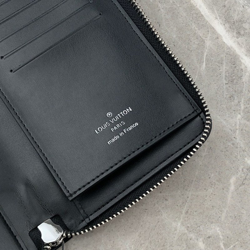 Anum Bags ln Luxury Bag --60173
