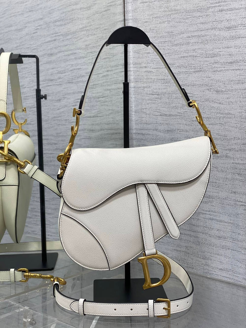 new-luxury-designer-bags-nm16176