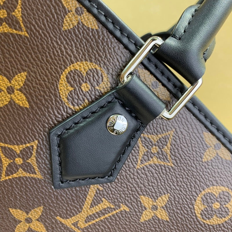 Anum Bags ln Luxury Bag --59065