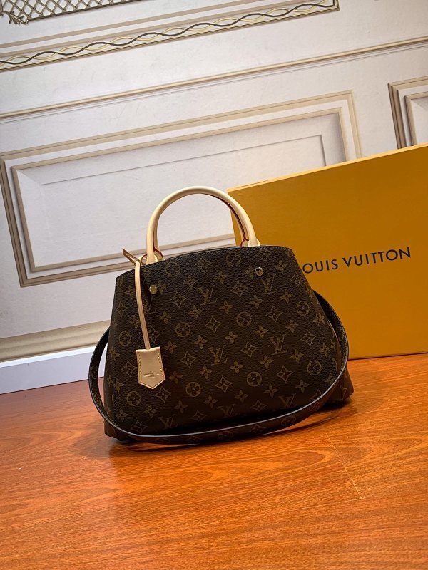 Anum Bags ln Luxury Bag --59704